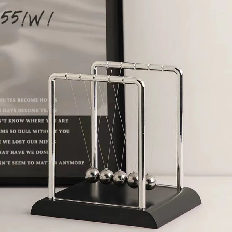 Newton Pendulum Balance Balls